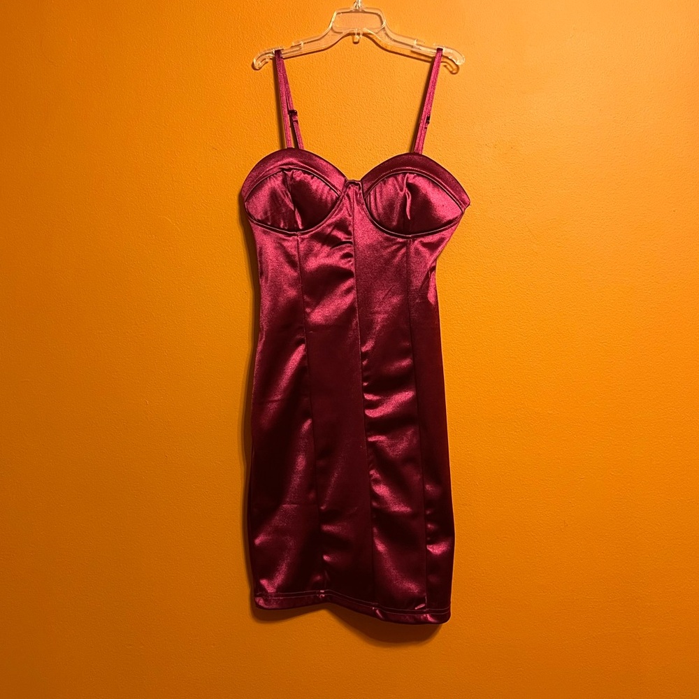 Maroon mini bodycon dress